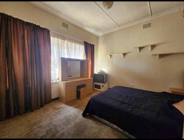 3 BEDROOM HOUSE FOR SALE IN THREE RIVERS